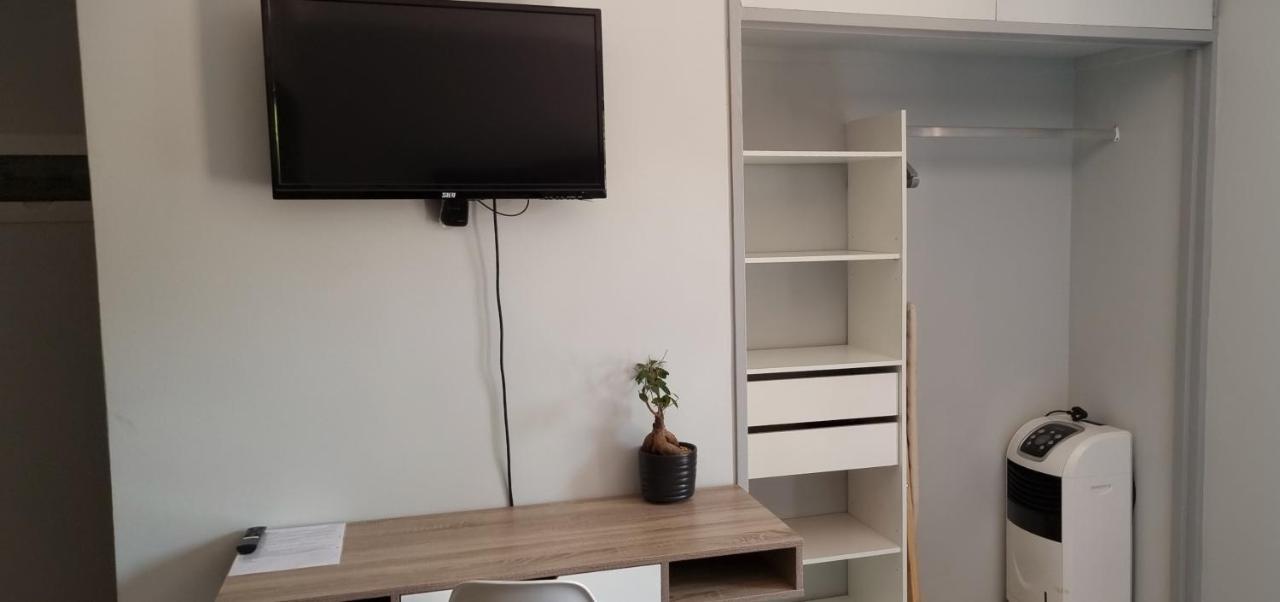 Atterbury Self Catering Studios Преторія Екстер'єр фото